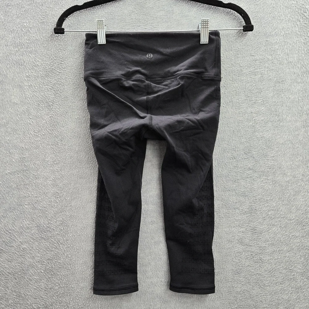 lululemon athletica *please carefully
